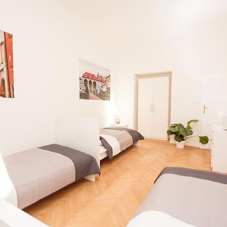 Fashion Loft Apartment Prague Exterior photo